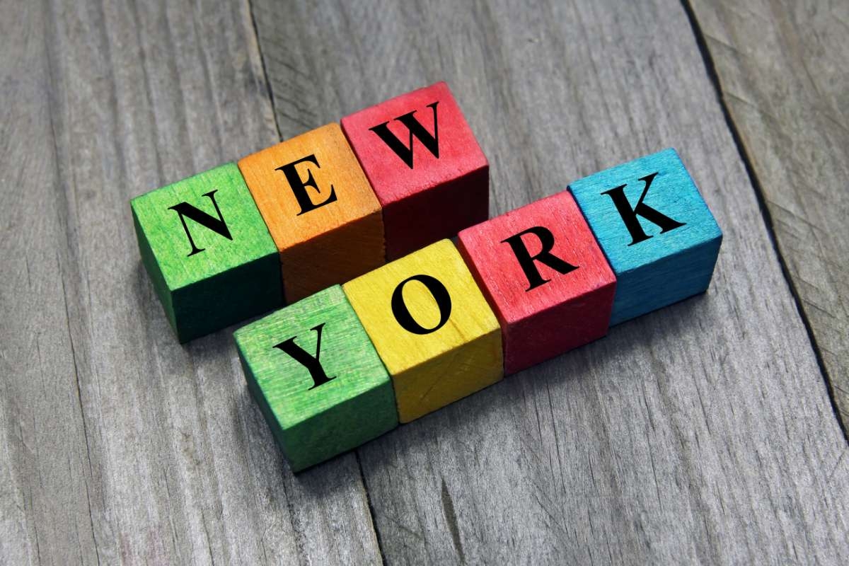 A 15 Word New York Themed Mini Crossword Puzzle Pigs Fly Cheap